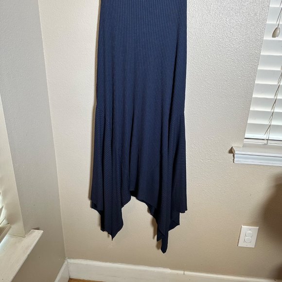 A.L.C.Revolve‎ Reva Twist-Front Short-Sleeve Rib-Knit  Asymmetrical Navy Small - Picture 7 of 11